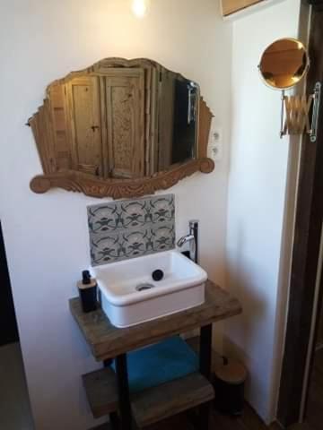 La Chapelle Bed & Breakfast Динант Екстериор снимка
